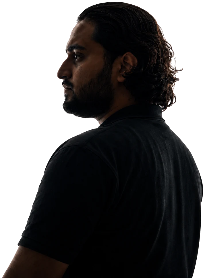 Danial Shiekho, side profile, still